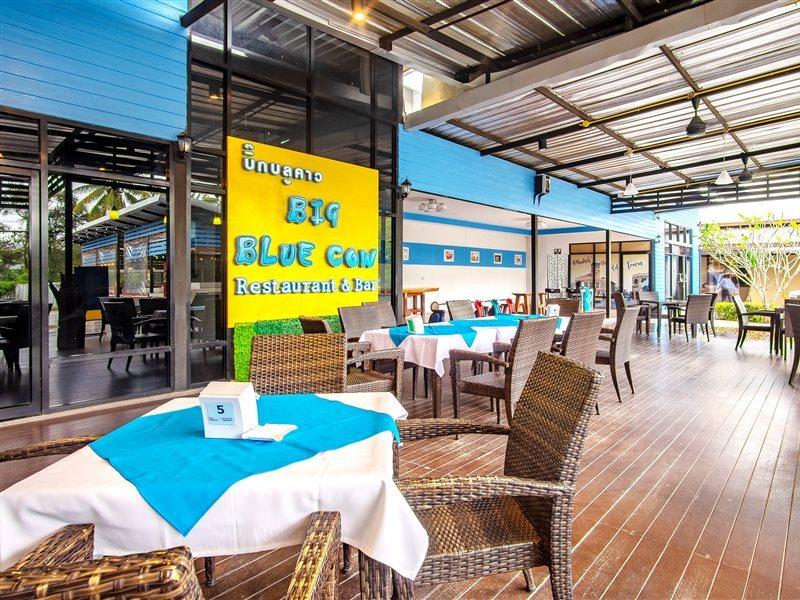 Capital O 486 Naiyang Beach Hotel SHA Plus Phuket Bagian luar foto