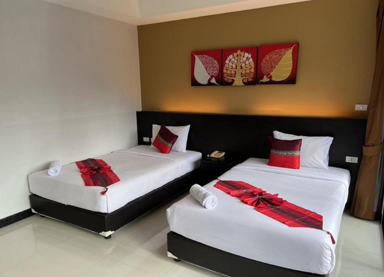 Capital O 486 Naiyang Beach Hotel SHA Plus Phuket Bagian luar foto