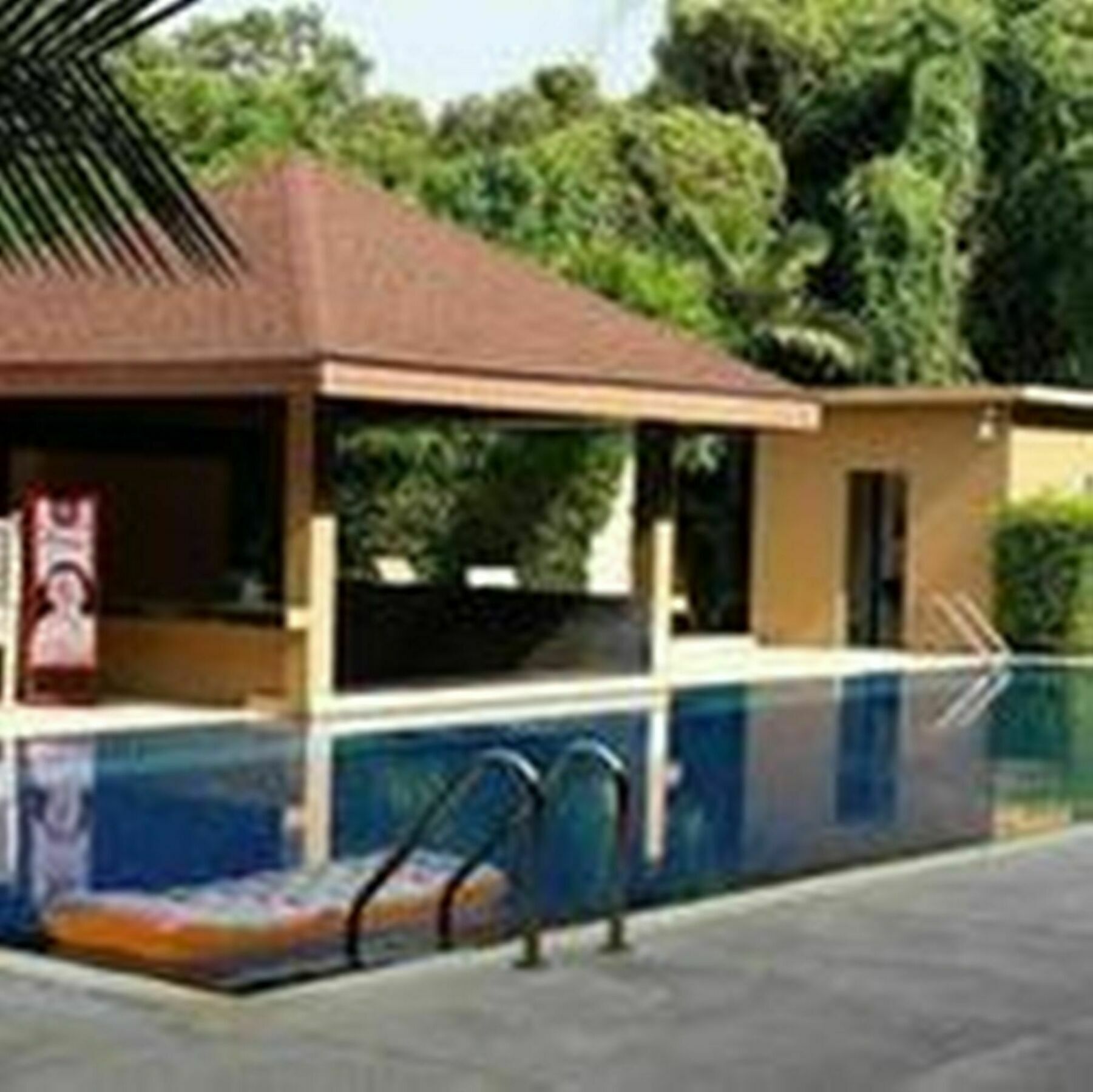 Capital O 486 Naiyang Beach Hotel SHA Plus Phuket Bagian luar foto